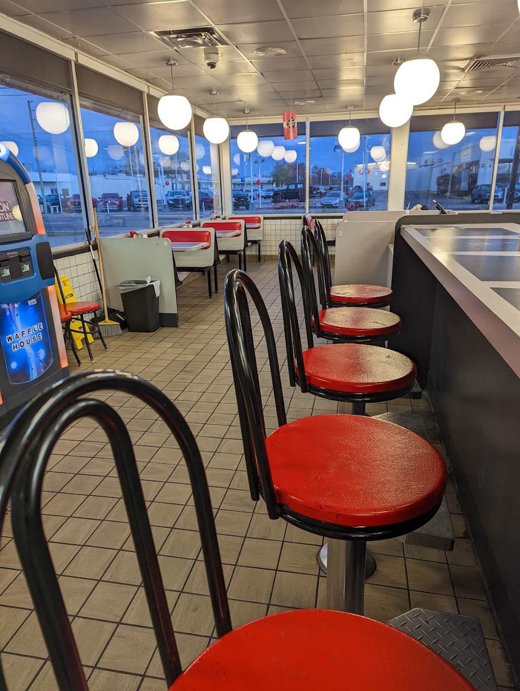 Waffle House | meal takeaway | 631 15th St, Panama City, FL 32401, USA | 8507859078 OR +1 850-785-9078