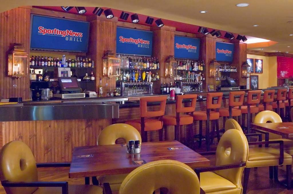 Sporting News Grill | restaurant | 10135 TX-151, San Antonio, TX 78251, USA | 2105202508 OR +1 210-520-2508