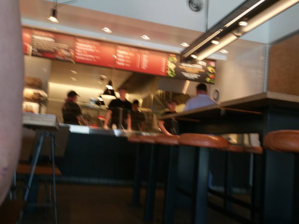 Chipotle Mexican Grill | restaurant | 333 Winchester St, Keene, NH 03431, USA | 6033526761 OR +1 603-352-6761