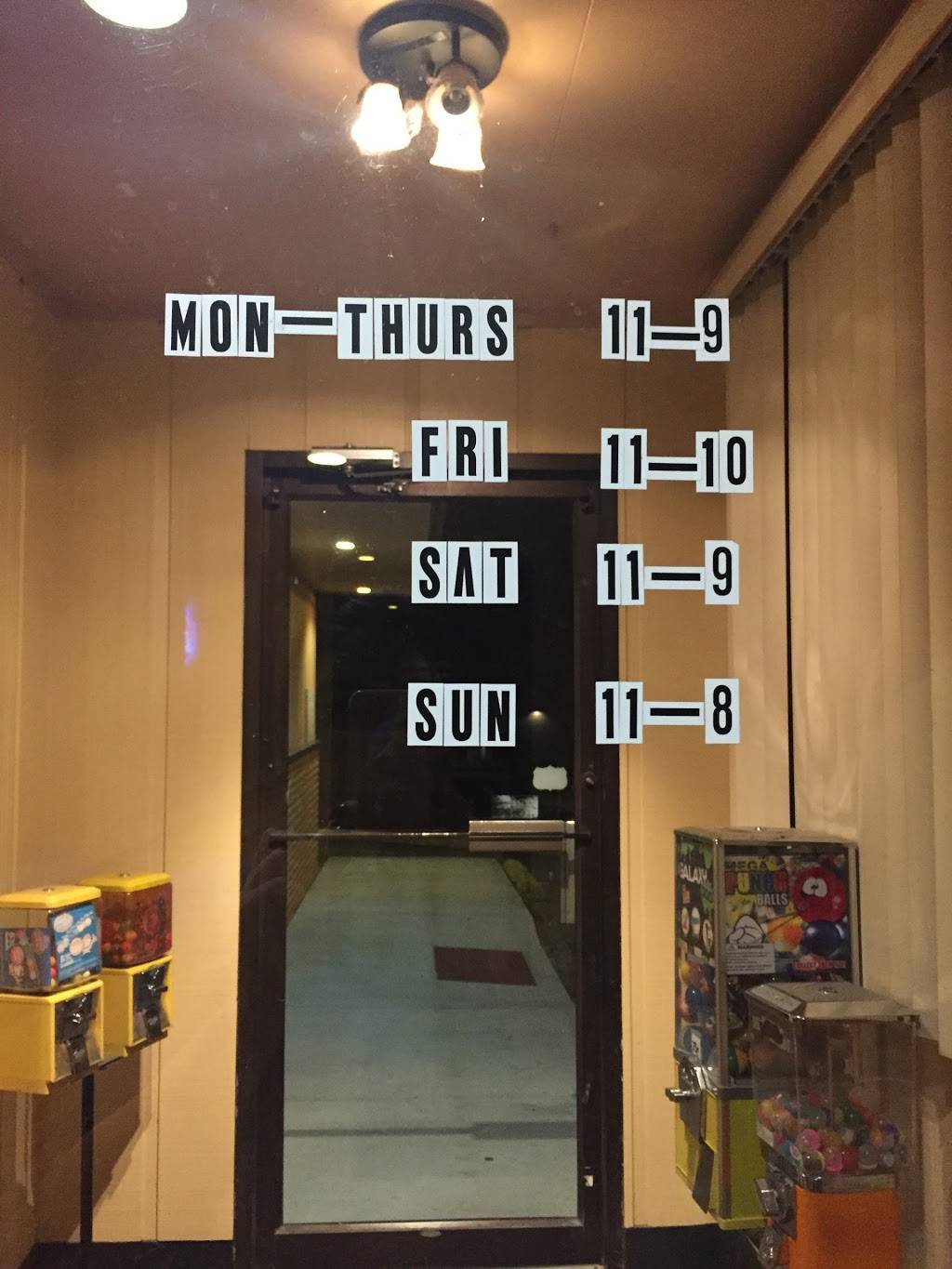 Lomas Del Sol | restaurant | 280 Springfield Rd, Hillsboro, IL 62049, USA | 2175323201 OR +1 217-532-3201