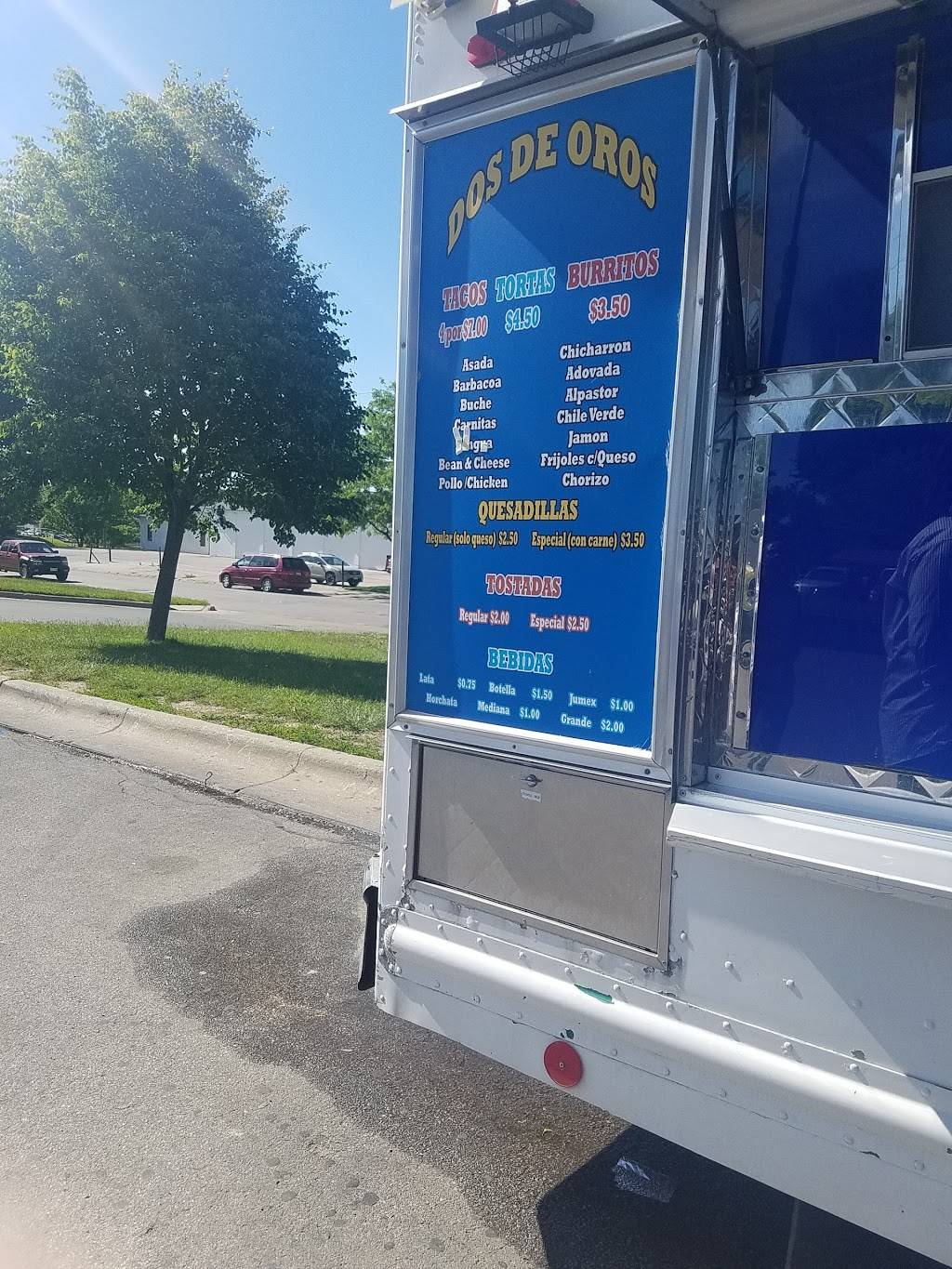 Dos de Oros Taco Truck | restaurant | 3310 S 24th St, Omaha, NE 68108, USA | 4023212490 OR +1 402-321-2490