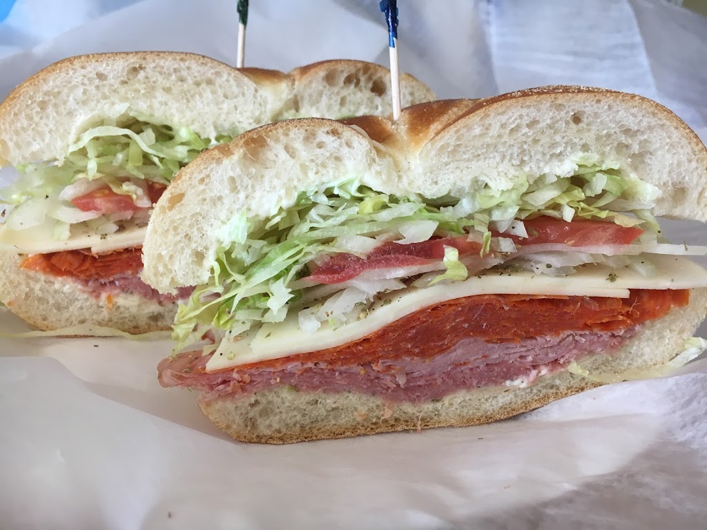 V P Deli Breakfast & Lunch | restaurant | 2849 Woodbridge Ave # 9, Edison, NJ 08837, USA | 7327441300 OR +1 732-744-1300