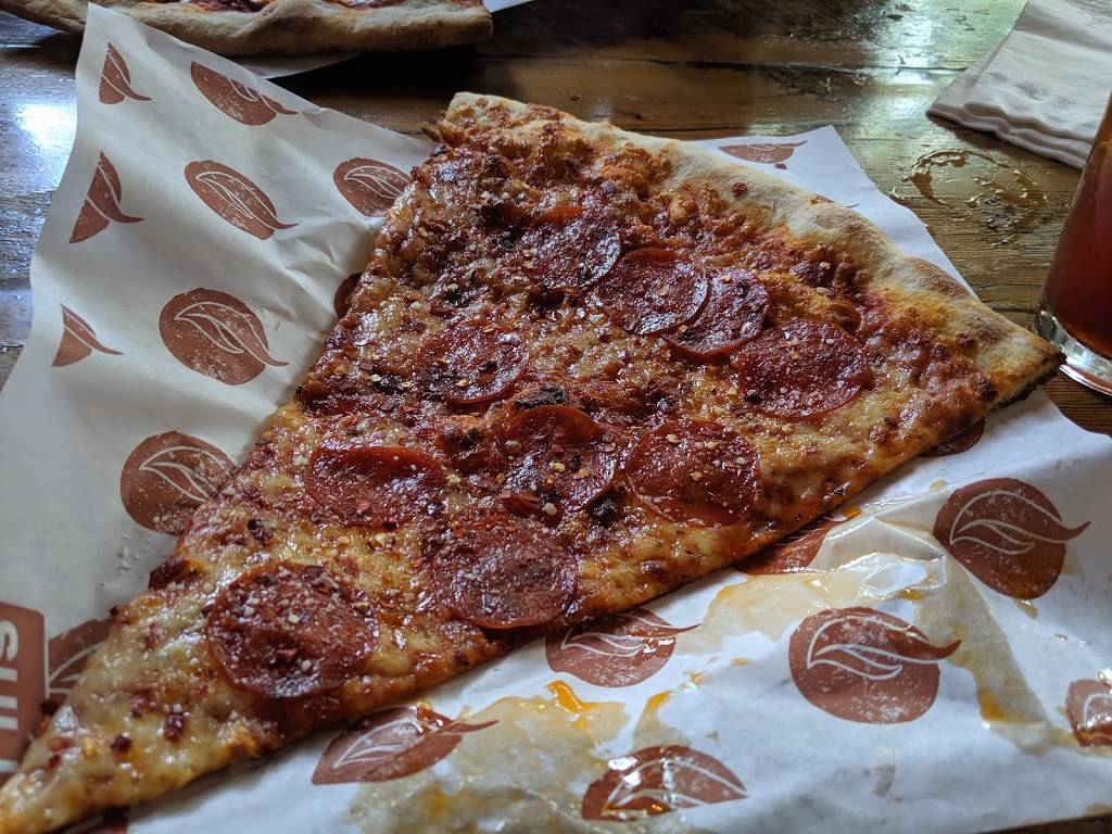 Fat Sullys South Broadway | restaurant | 141 S Broadway, Denver, CO 80209, USA | 3033777900 OR +1 303-377-7900