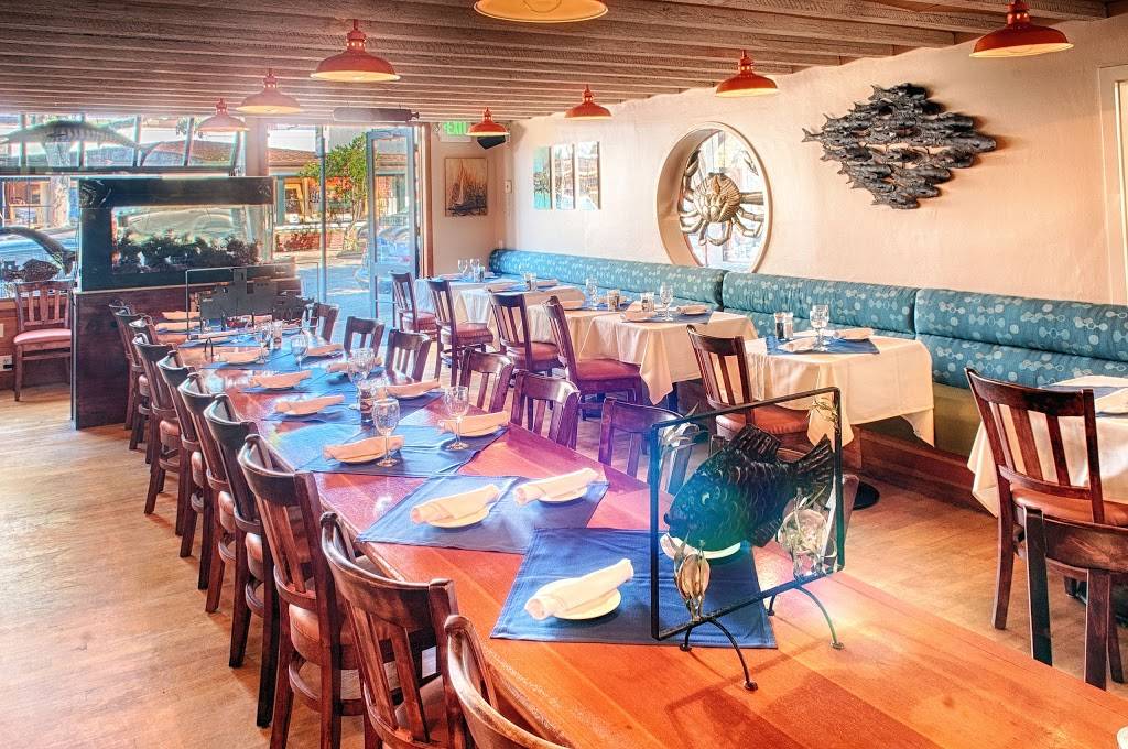 Flahertys Seafood Grill and Oyster Bar | restaurant | 6th Ave , Between Dolores & San Carlos, Carmel-By-The-Sea, CA 93921, USA | 8316251500 OR +1 831-625-1500