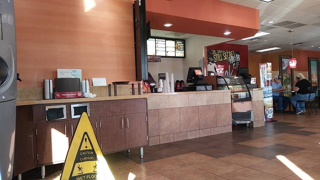 Jack in the Box | restaurant | 647 Rankin Rd, Houston, TX 77073, USA | 2812092361 OR +1 281-209-2361