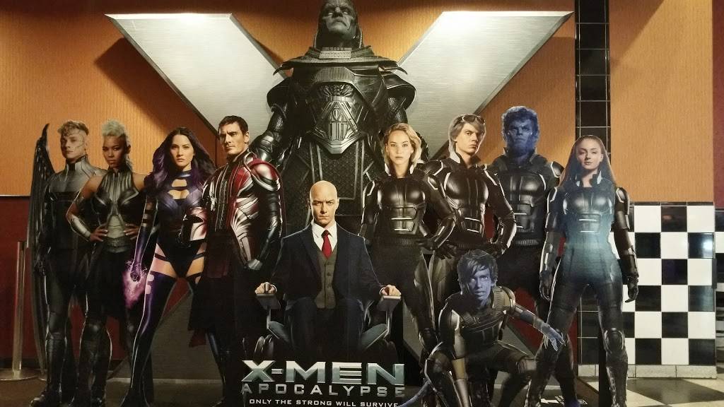 Cinemark Tinseltown USA and XD | meal takeaway | 4400 Towne Center Dr, Louisville, KY 40241, USA | 5023269272 OR +1 502-326-9272