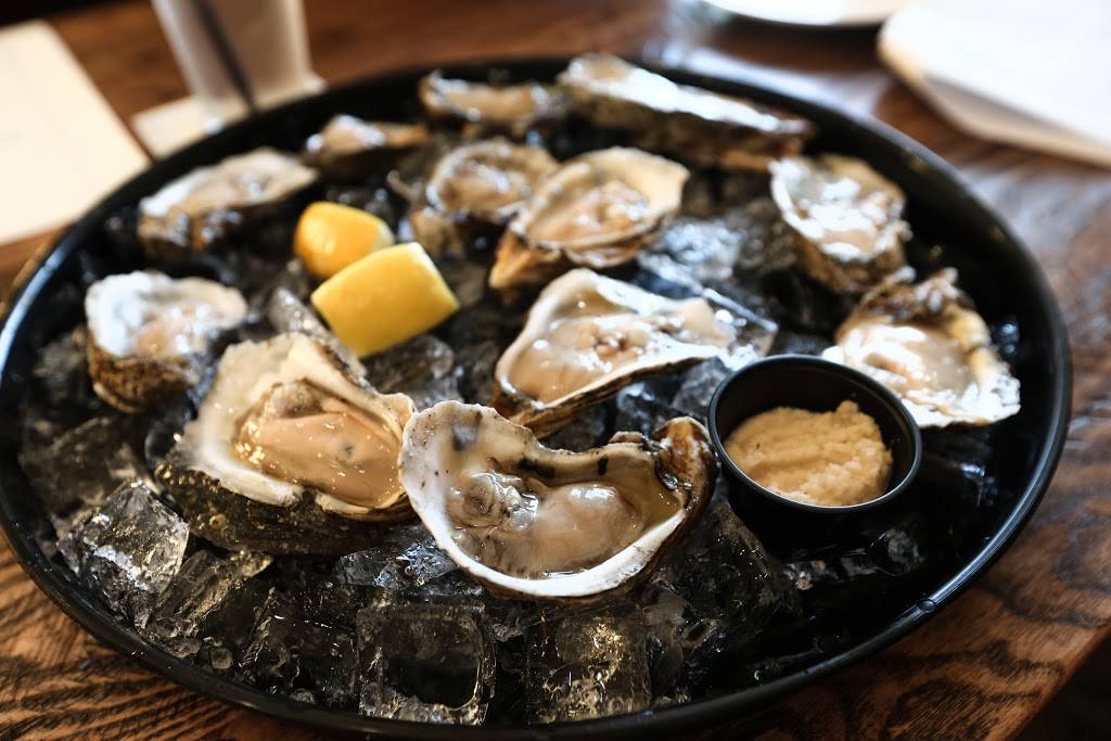 Bradys Steaks and Seafood | restaurant | Bradys Steaks and Seafood, 3801 Magnolia St, Pascagoula, MS 39567, USA | 2282053749 OR +1 228-205-3749