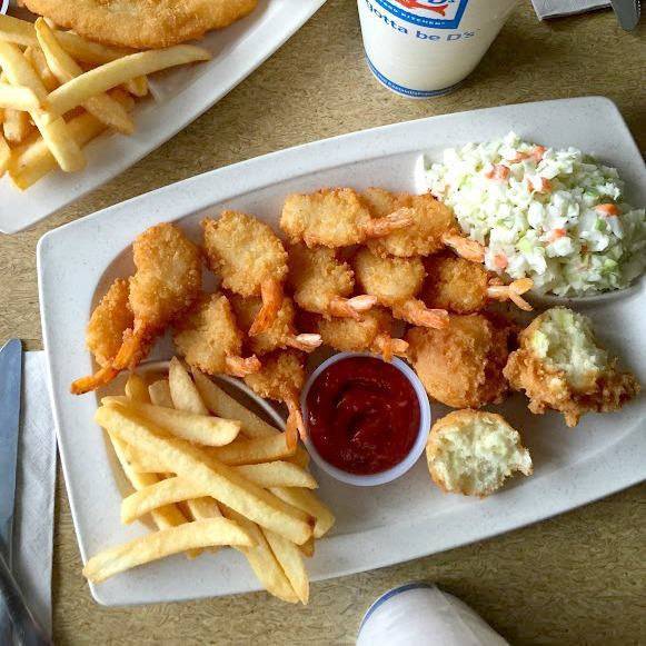 Captain Ds | restaurant | 1236 N Glenwood Ave, Dalton, GA 30721, USA | 7062260561 OR +1 706-226-0561