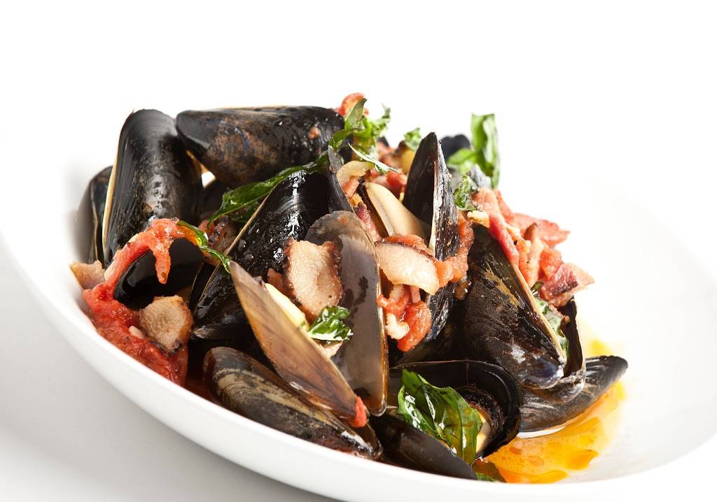 Mims Restaurant | restaurant | 235 Roslyn Rd, Roslyn Heights, NY 11577, USA | 5162185515 OR +1 516-218-5515