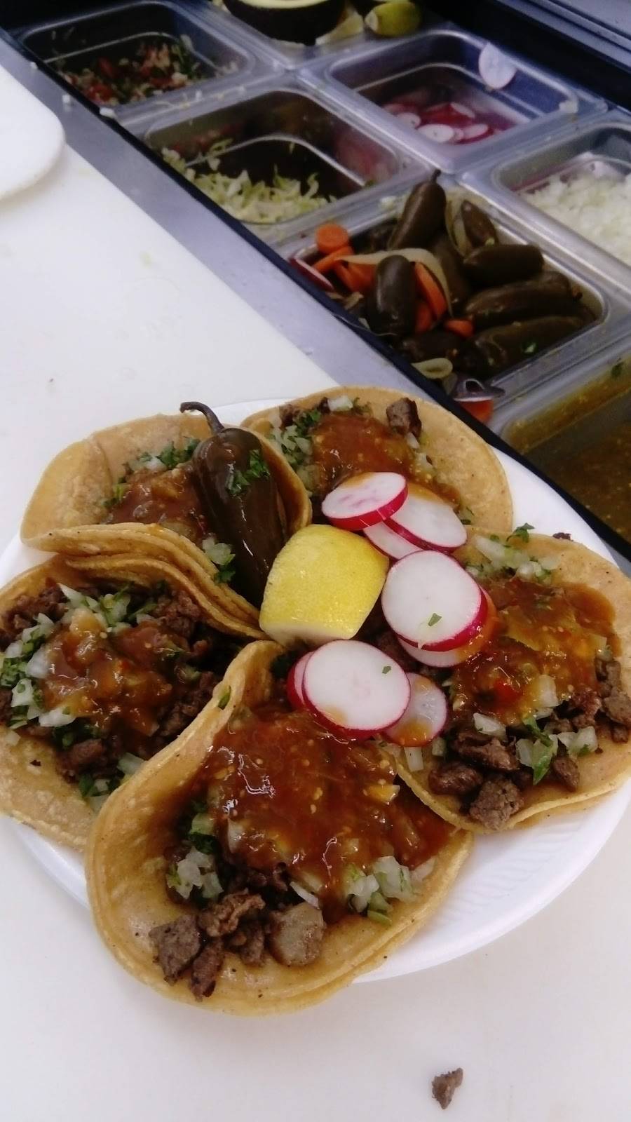 The Spot Taco Truck | restaurant | 505 Paradise Rd, Modesto, CA 95351, USA | 2093019566 OR +1 209-301-9566