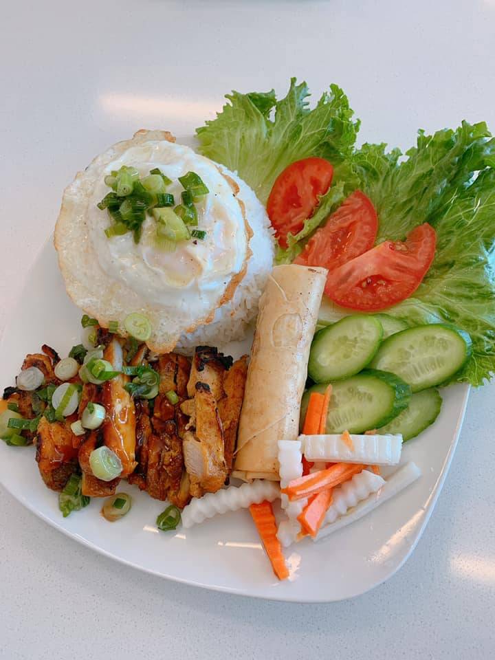 Chao Bay Vietnamese Cuisine | restaurant | 6829 Stockton Blvd #399, Sacramento, CA 95823, USA | 9163464839 OR +1 916-346-4839