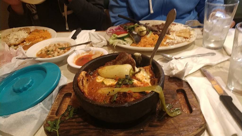 La Barca Restaurantes | restaurant | 10817 Valley Mall, El Monte, CA 91731, USA | 6264522121 OR +1 626-452-2121