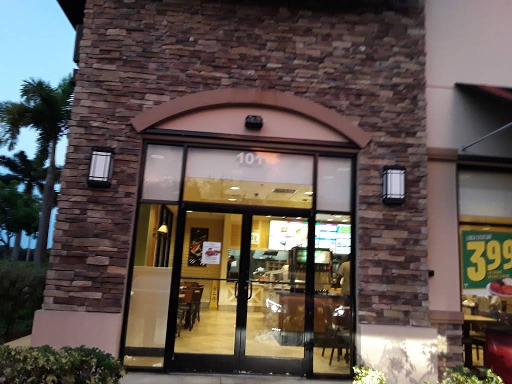 Pollo Tropical | restaurant | 5780 S University Dr #101, Davie, FL 33314, USA | 9542528434 OR +1 954-252-8434