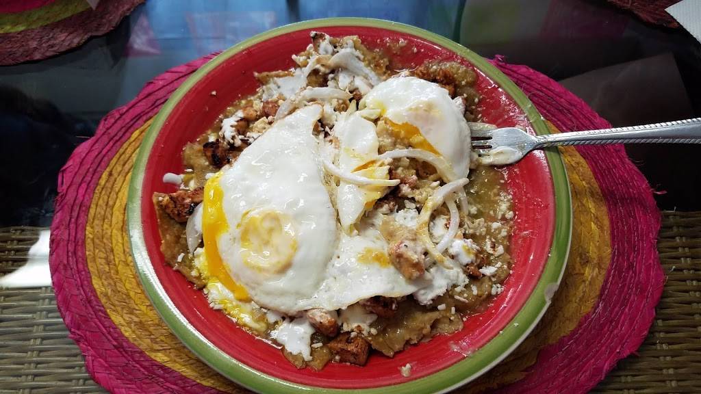 Coyas Cafe | restaurant | 4320 4th Ave, Moline, IL 61265, USA | 3097497626 OR +1 309-749-7626