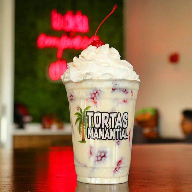 Tortas Manantial | restaurant | 10665 W Indian School Rd Suite A, Avondale, AZ 85392, USA | 6233223377 OR +1 623-322-3377