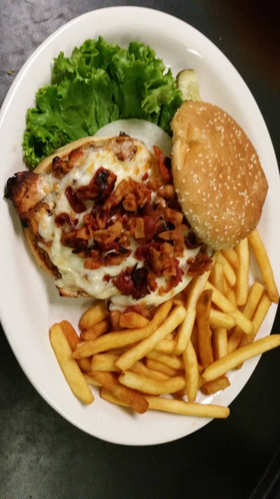 Border Cantina | restaurant | 21420 Novi Rd, Novi, MI 48375, USA | 2483477827 OR +1 248-347-7827