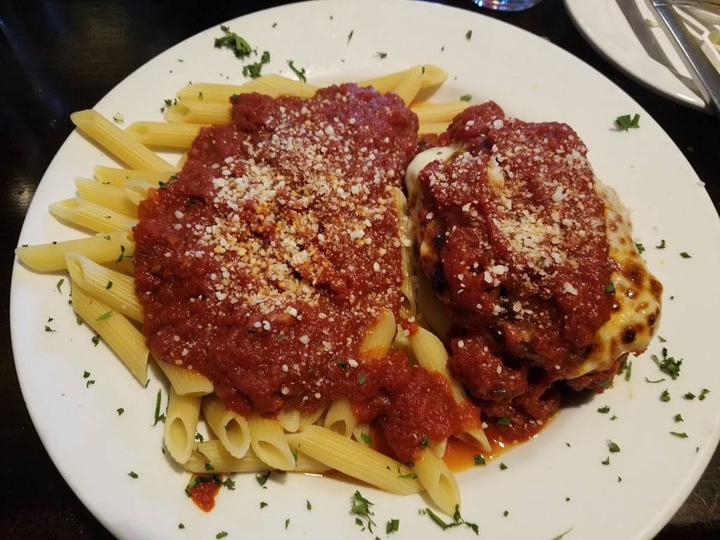 Salvatore Scallopini Italian | restaurant | 22611 Gratiot Ave, Eastpointe, MI 48021, USA | 5867754477 OR +1 586-775-4477