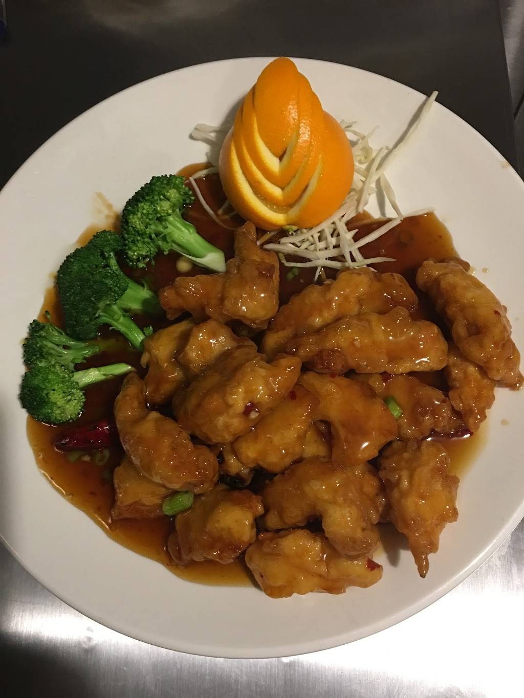 Dragon Palace | restaurant | 1714 Main St, Pittsburgh, PA 15215, USA | 4127816888 OR +1 412-781-6888