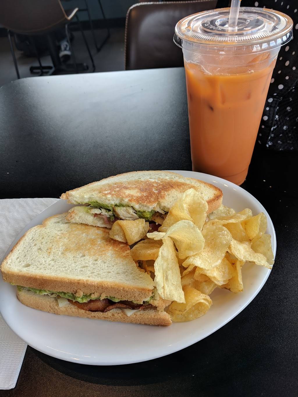 Caliber Coffee Co. | cafe | 2513 Lebanon Pike, Nashville, TN 37214, USA | 6156799013 OR +1 615-679-9013