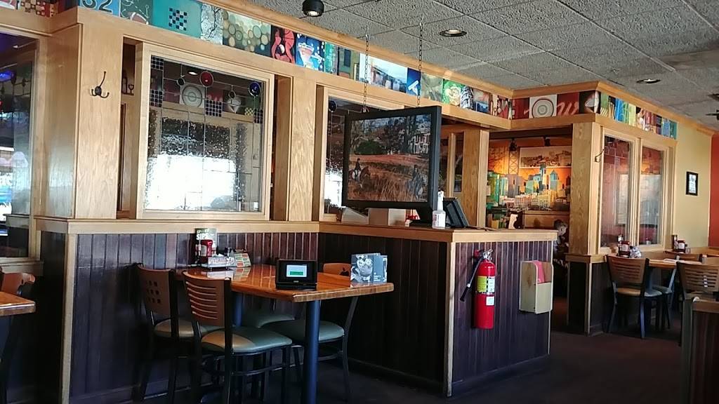Applebees Grill + Bar | restaurant | Andorra Shopping Center, 701 Cathedral Rd Unit 15, Philadelphia, PA 19128, USA | 2154822809 OR +1 215-482-2809