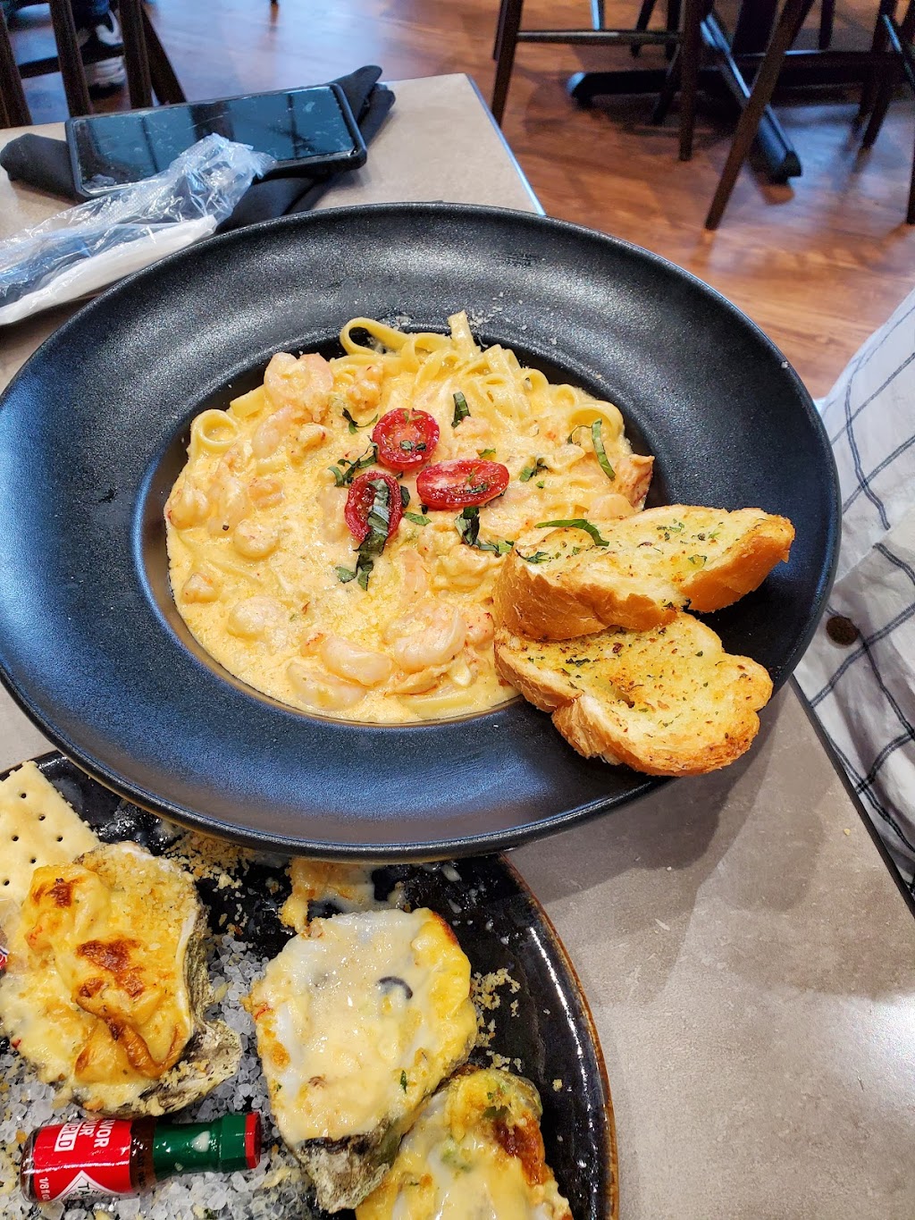 The Max | restaurant | 1400 National Dr, Westlake, LA 70669, USA | 3374857629 OR +1 337-485-7629