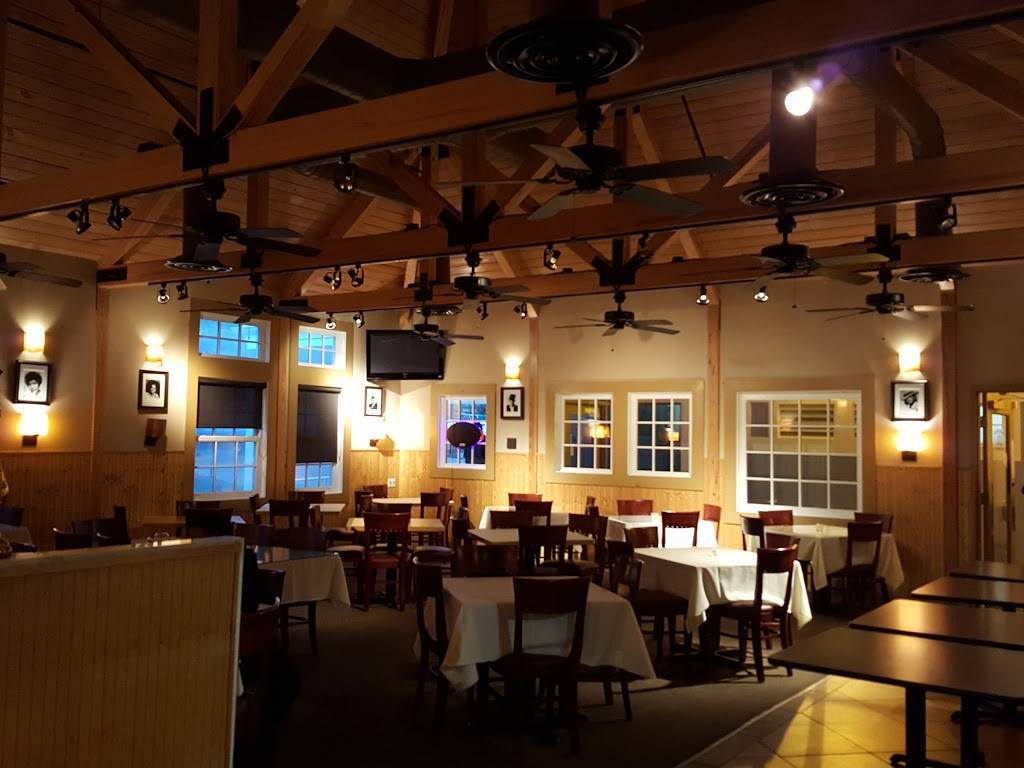 Proud Mary Waterfront Restaurant & Bar | restaurant | 13600 King Charles Terrace, Fort Washington, MD 20744, USA | 3012925521 OR +1 301-292-5521