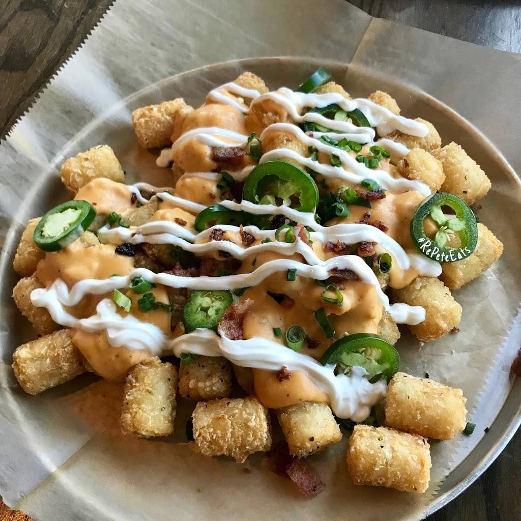 World of Beer | restaurant | 418 N Mayfair Rd, Wauwatosa, WI 53226, USA | 2627703902 OR +1 262-770-3902