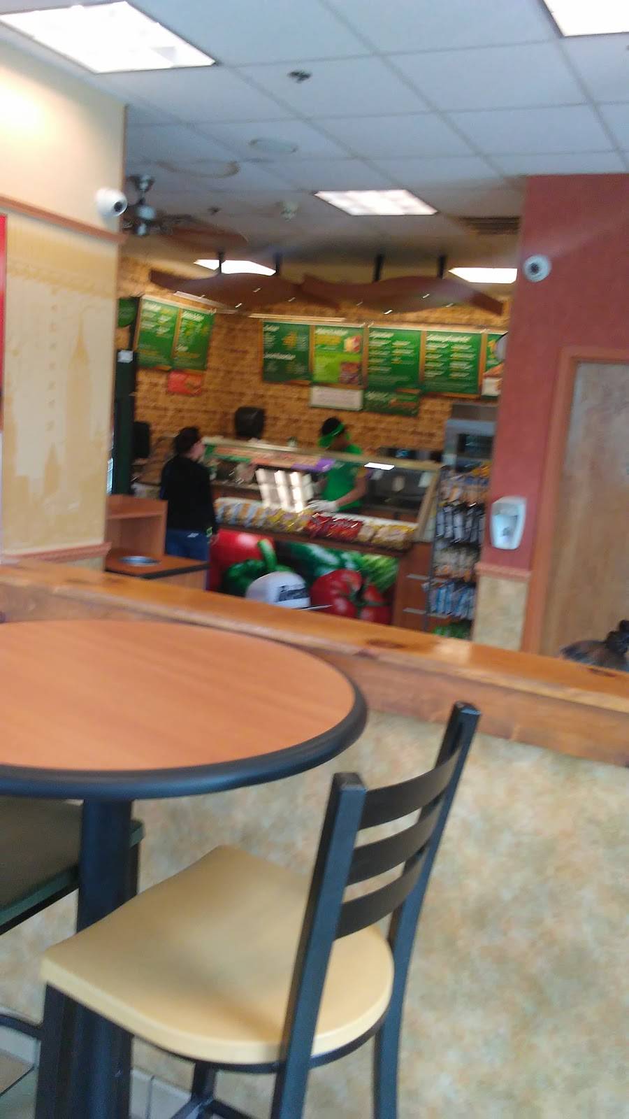 Subway | restaurant | 836 Pleasant St, New Bedford, MA 02740, USA | 5089994670 OR +1 508-999-4670