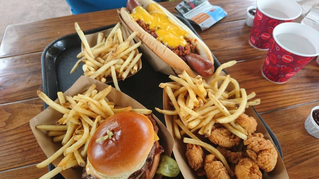 Sunset Ranch Market | restaurant | Disney Hollywood Studios, 351 South Studio Dr, Kissimmee, FL 34747, USA | 4079393463 OR +1 407-939-3463