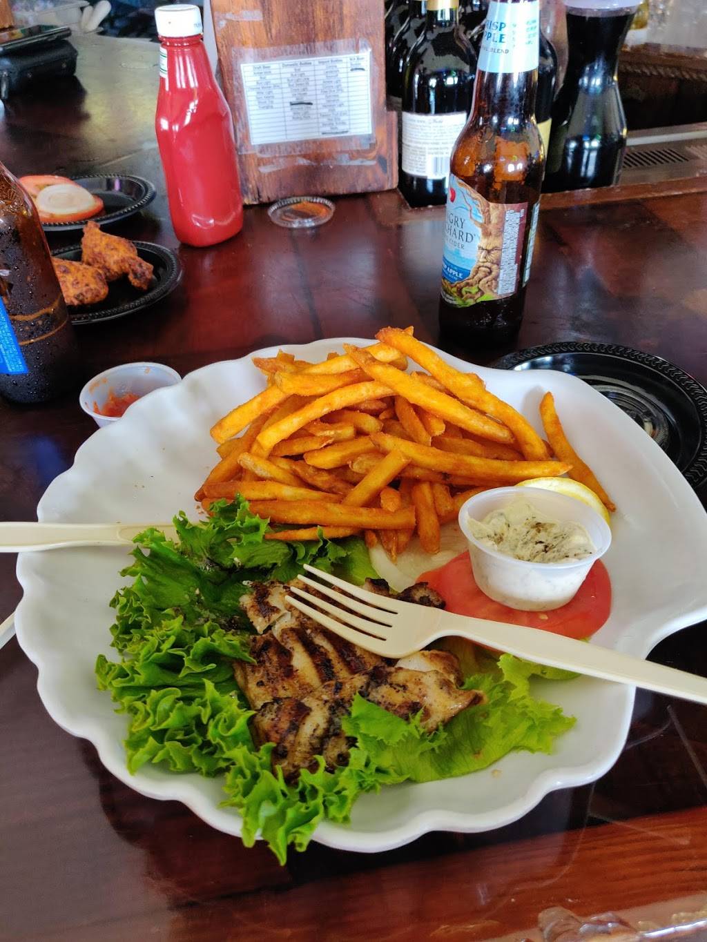 Lazy Flamingo 3 | restaurant | 16501-B Stringfellow Rd, Bokeelia, FL 33922, USA | 2392835959 OR +1 239-283-5959