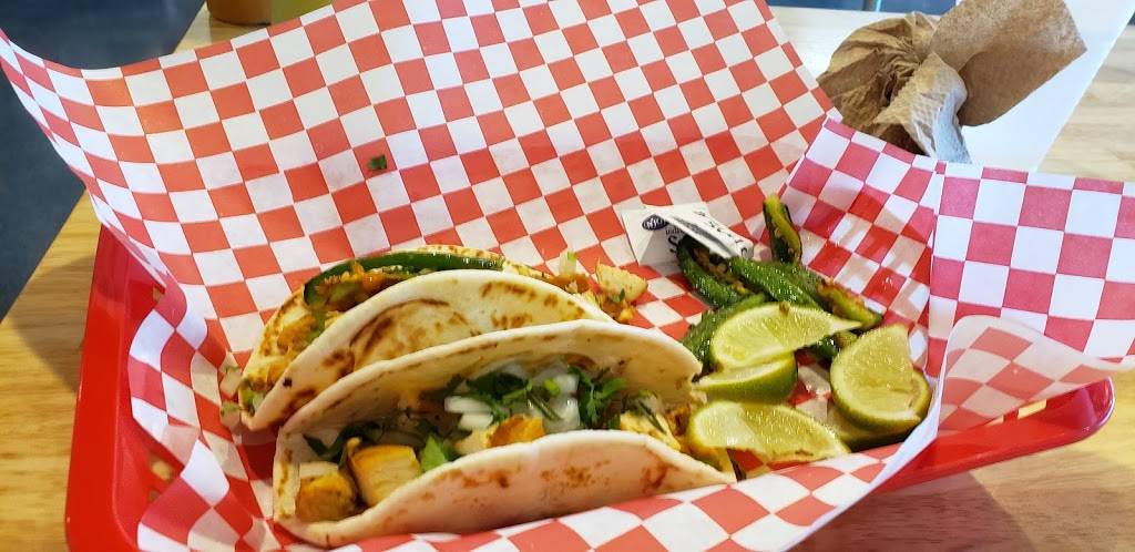 Ale Taco | restaurant | 880 Hebron Pkwy #180, Lewisville, TX 75057, USA | 4699685032 OR +1 469-968-5032