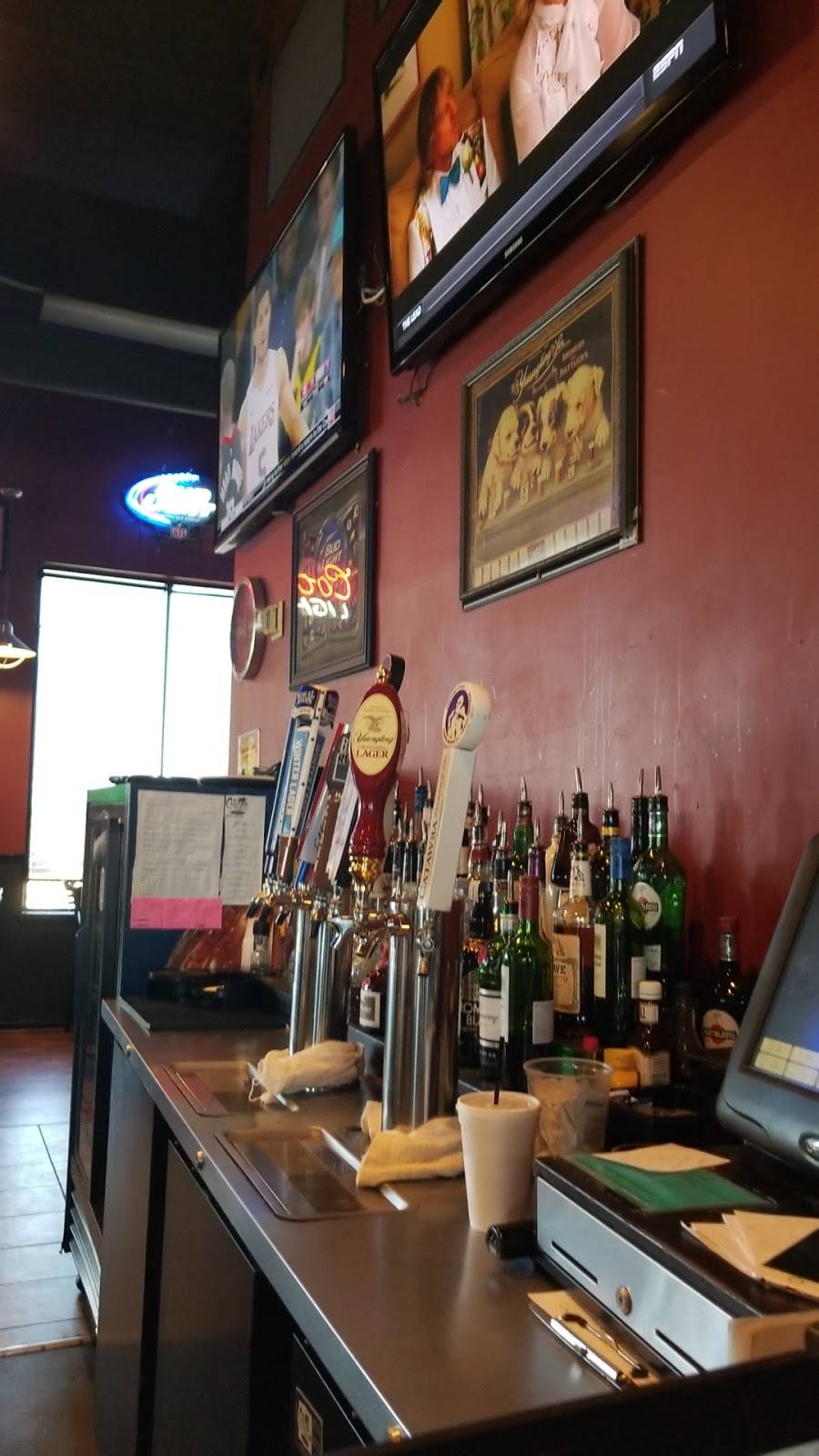 Carolina Tavern | restaurant | 521 By-pass 72 Northwest, Greenwood, SC 29649, USA | 8645380538 OR +1 864-538-0538