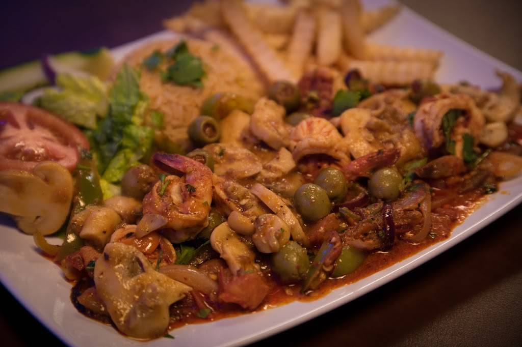 Camaron Pelao | restaurant | 7212, 1407 E Abram St, Arlington, TX 76010, USA | 6824100340 OR +1 682-410-0340