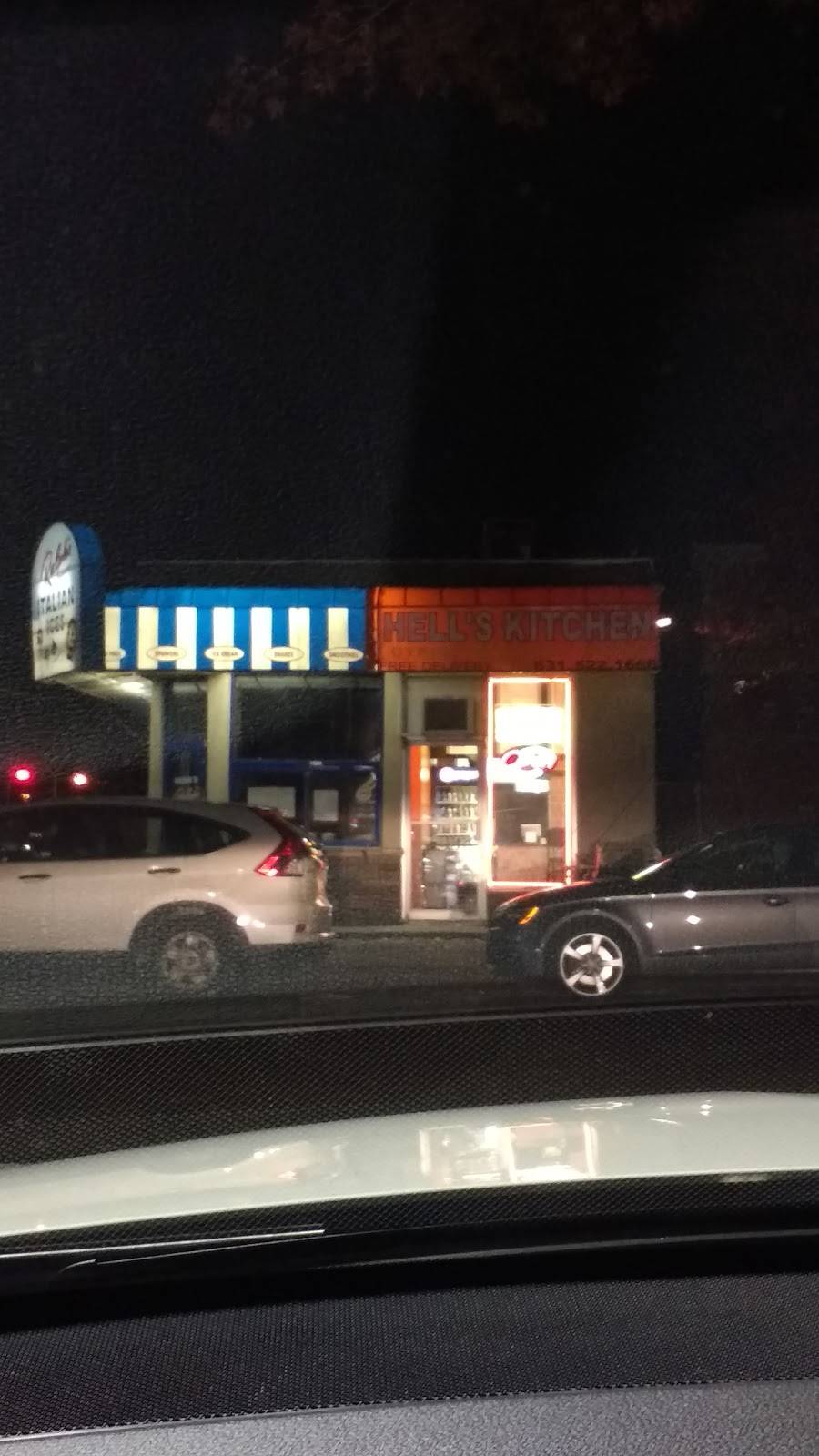 Hells Kitchen | restaurant | 1290 Deer Park Ave, North Babylon, NY 11703, USA | 6315221666 OR +1 631-522-1666