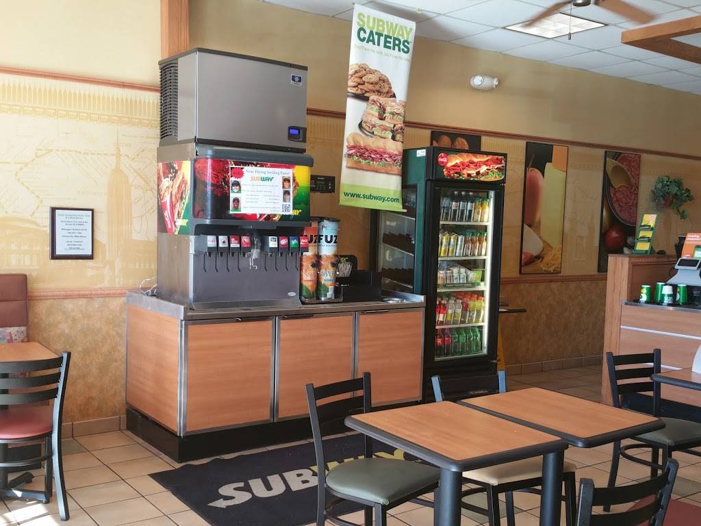 Subway | restaurant | 1 Sagamore Pkwy S, Lafayette, IN 47905, USA | 7654471764 OR +1 765-447-1764