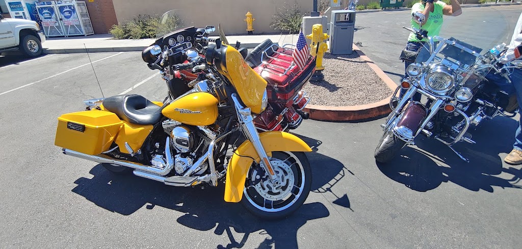 Shell | restaurant | 3906 W New River Rd, New River, AZ 85087, USA | 6234659773 OR +1 623-465-9773