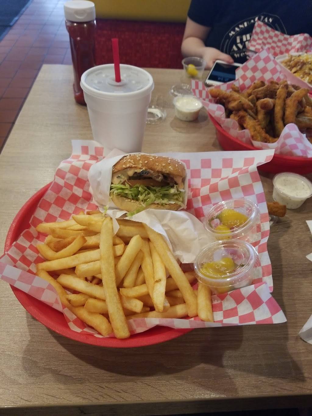 Bobs Burgers | restaurant | 14952 Valley Blvd, La Puente, CA 91746, USA | 6269612523 OR +1 626-961-2523