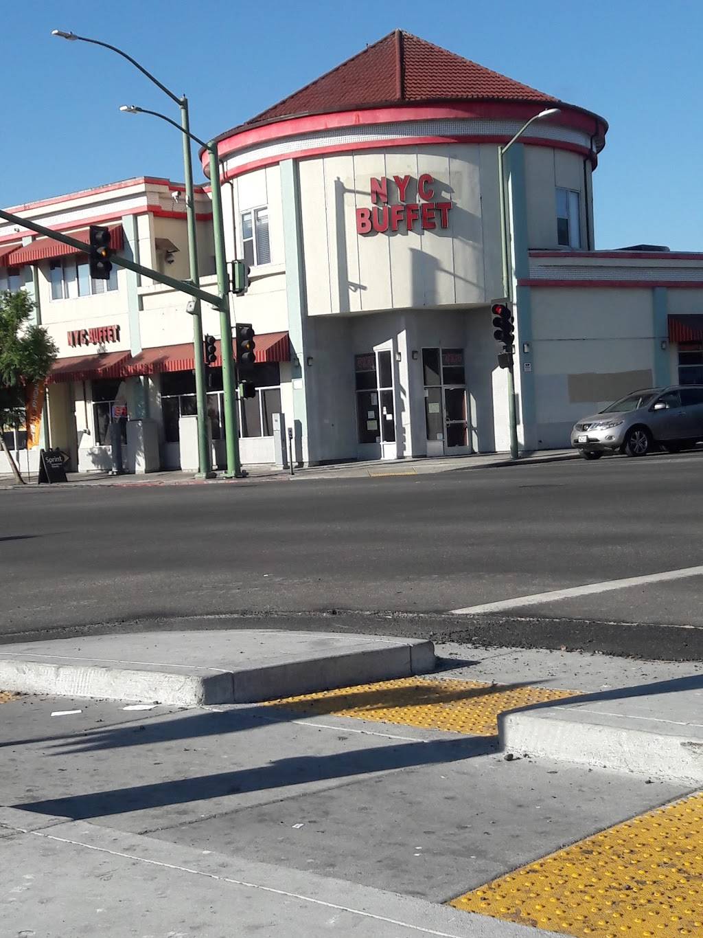 NYC Buffet | restaurant | 4108 International Blvd, Oakland, CA 94601, USA | 5105333233 OR +1 510-533-3233
