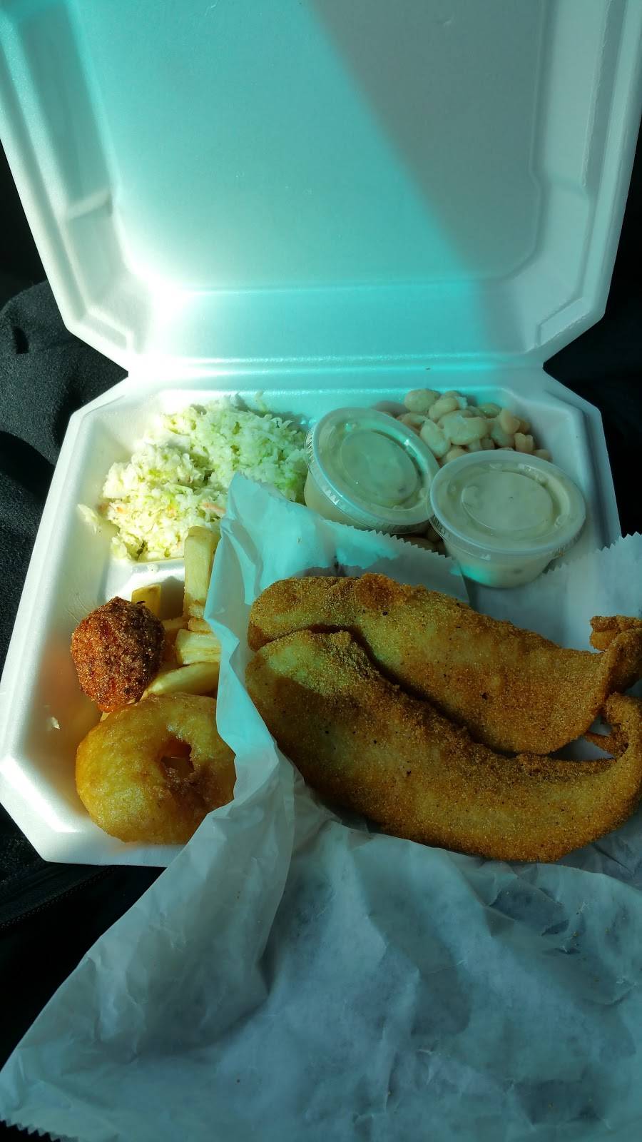 Nashs Caf | restaurant | 575 Main St, Friendship, TN 38034, USA | 7316772460 OR +1 731-677-2460