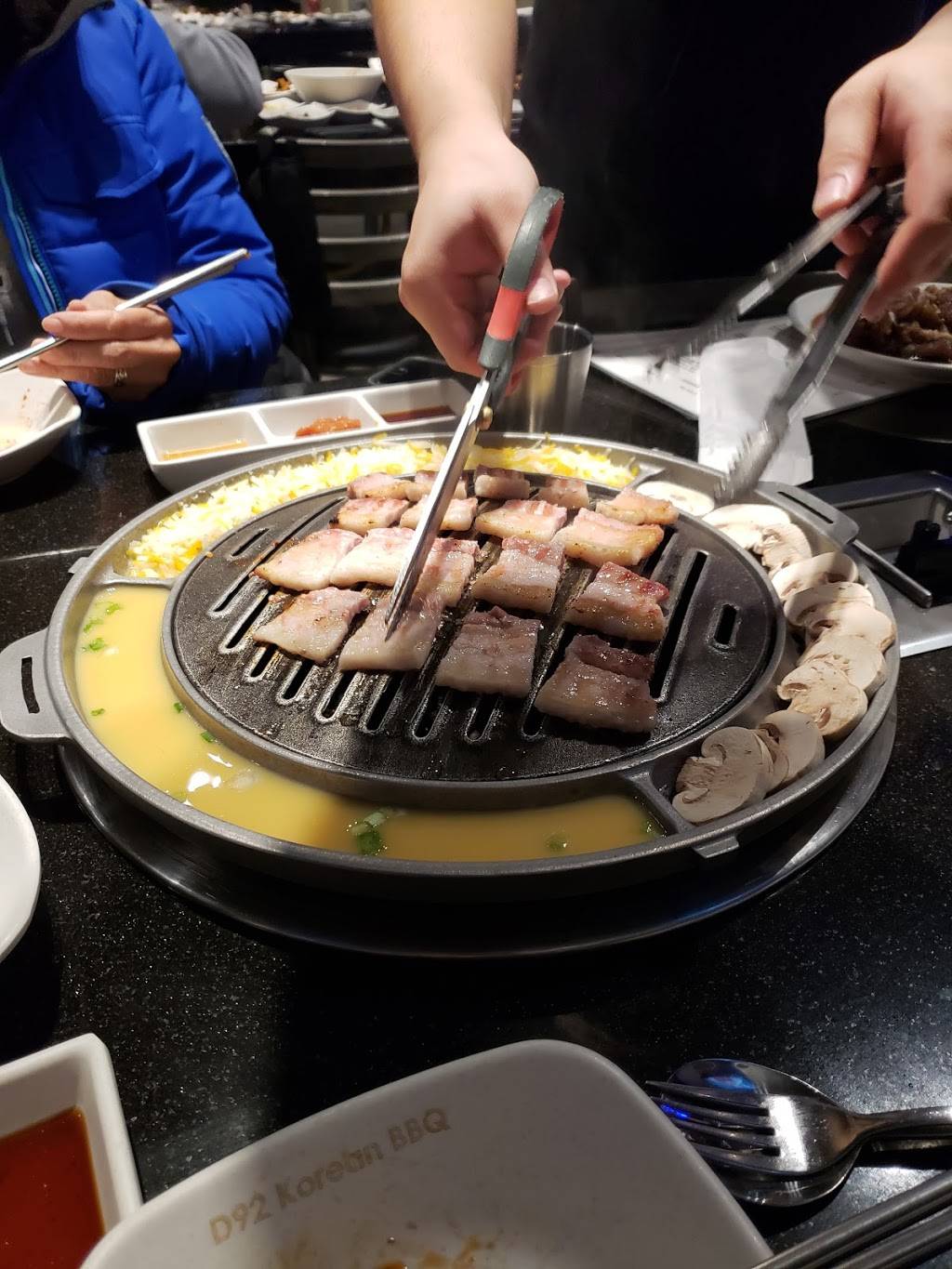 D92 Korean BBQ | restaurant | 225 E Trinity Pl, Decatur, GA 30030, USA | 6789732454 OR +1 678-973-2454