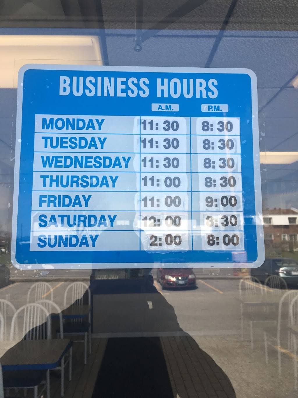 Captain Georges Fish & Chips | restaurant | 355 Wentworth St W, Oshawa, ON L1J 1N6, Canada | 9054324040 OR +1 905-432-4040