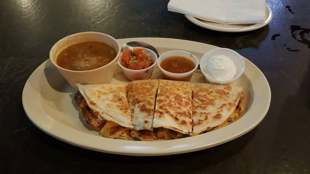 Lakewoods First & 10 | restaurant | 6465 E Mockingbird Ln #316, Dallas, TX 75214, USA | 2148260110 OR +1 214-826-0110