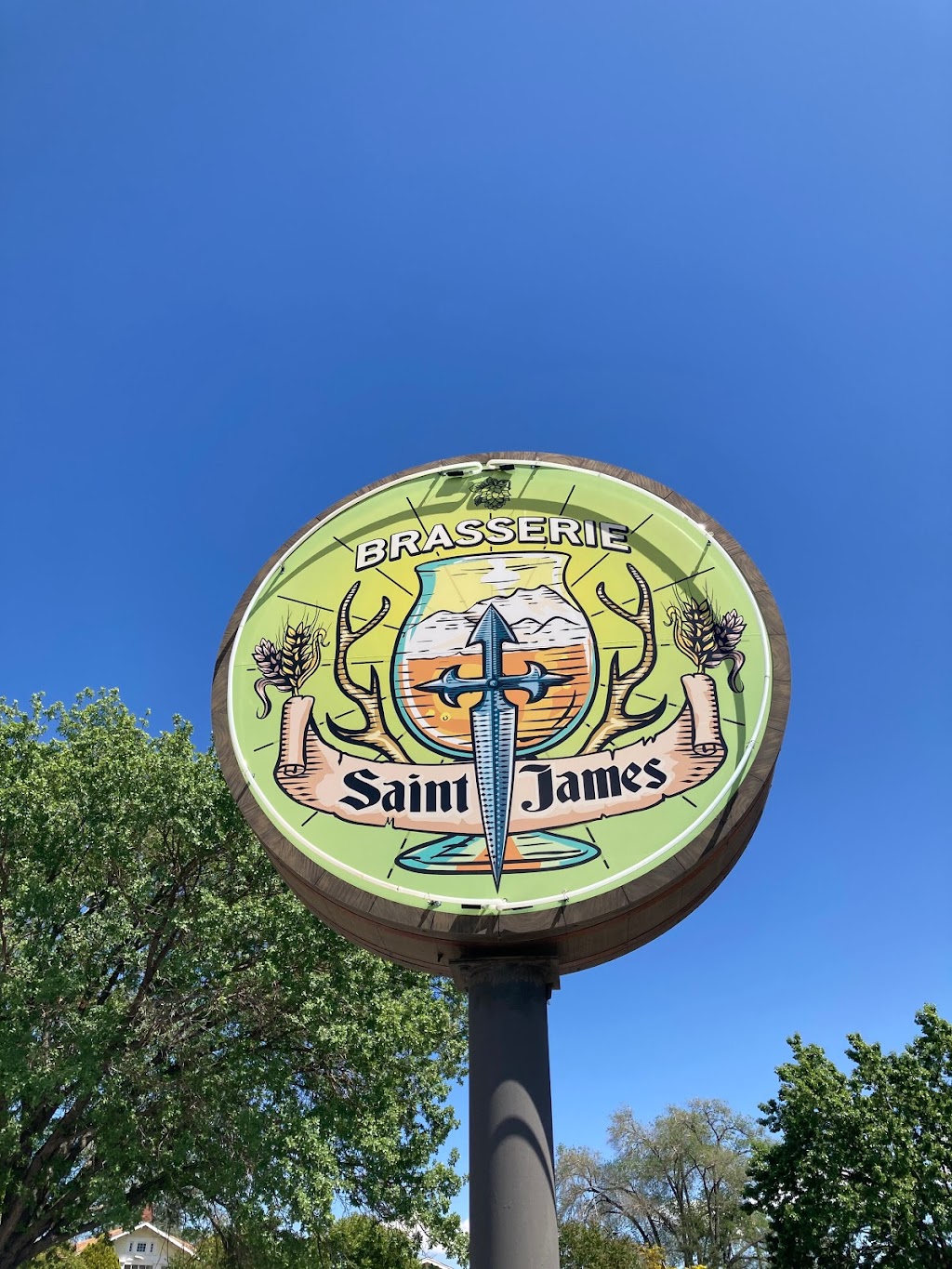 Brasserie Saint James | restaurant | 901 S Center St, Reno, NV 89501, USA | 7753488888 OR +1 775-348-8888