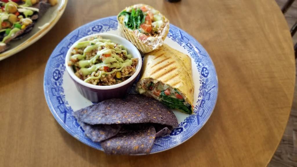 The Pea Pod Restaurant | restaurant | 671 Goderich St, Port Elgin, ON N0H 2C0, Canada | 5198326500 OR +1 519-832-6500