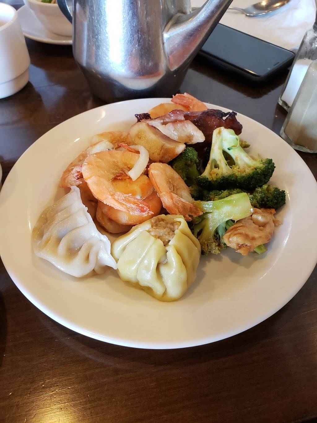 China Buffet | restaurant | 2027 Emmons Ave #10, Brooklyn, NY 11235, USA | 7183683388 OR +1 718-368-3388