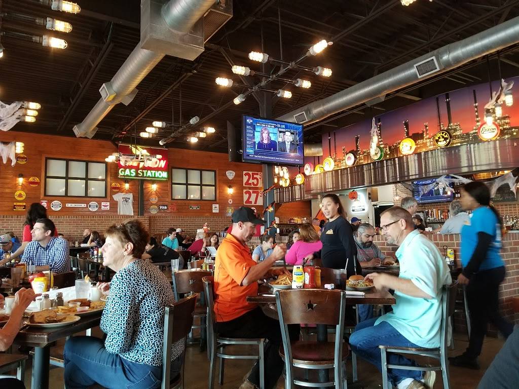 Pipeline Grill | restaurant | 4601 Garth Rd #100, Baytown, TX 76521, USA | 2814281900 OR +1 281-428-1900