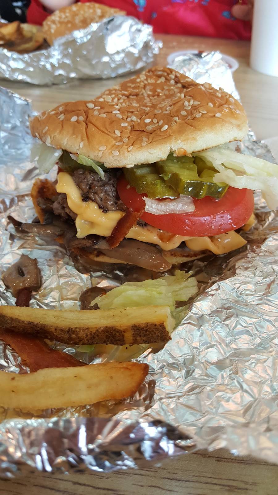 Five Guys | meal takeaway | 1015 Ocean Beach Hwy, Longview, WA 98632, USA | 3604258859 OR +1 360-425-8859