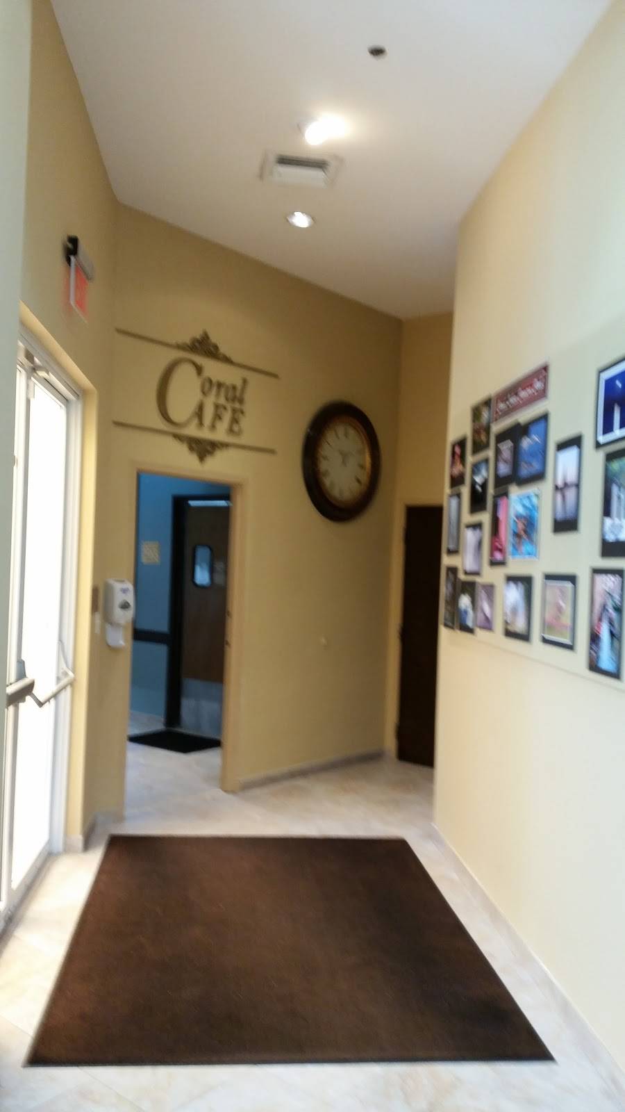 Coral Cafe | restaurant | 12751 El Clair Ranch Rd, Boynton Beach, FL 33437, USA | 5616378955 OR +1 561-637-8955