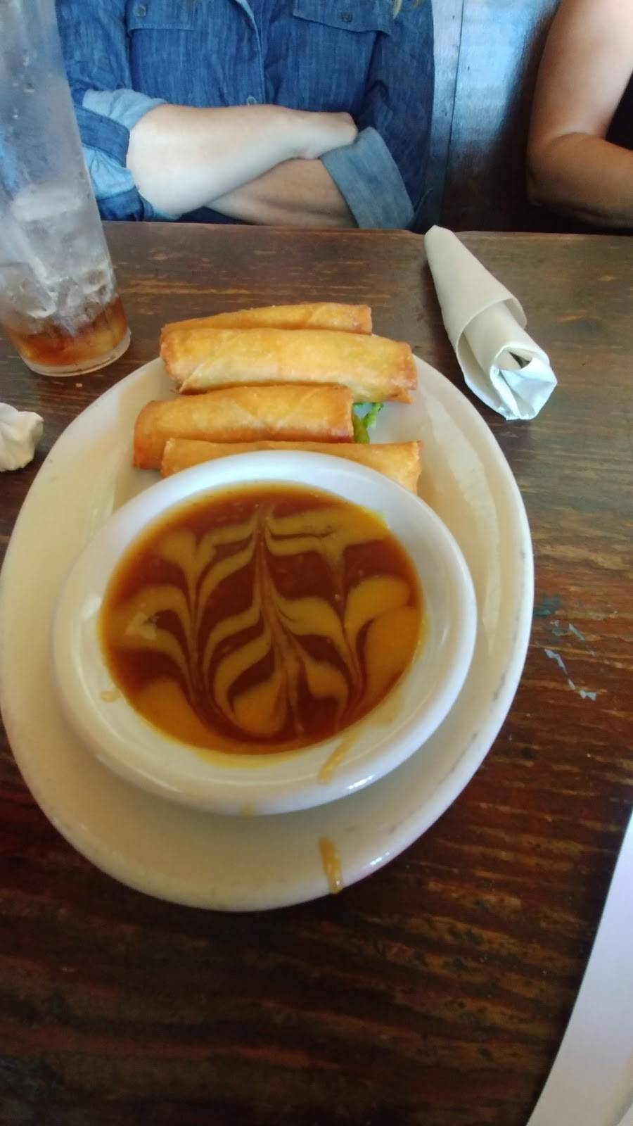 Genes Haufbrau | restaurant | 817 Savannah Hwy, Charleston, SC 29407, USA | 8432254363 OR +1 843-225-4363