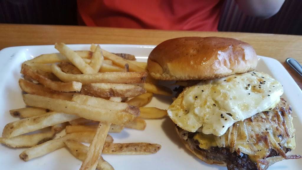 Applebees Grill + Bar | restaurant | 1281 Knapp Rd, North Wales, PA 19454, USA | 2156997400 OR +1 215-699-7400